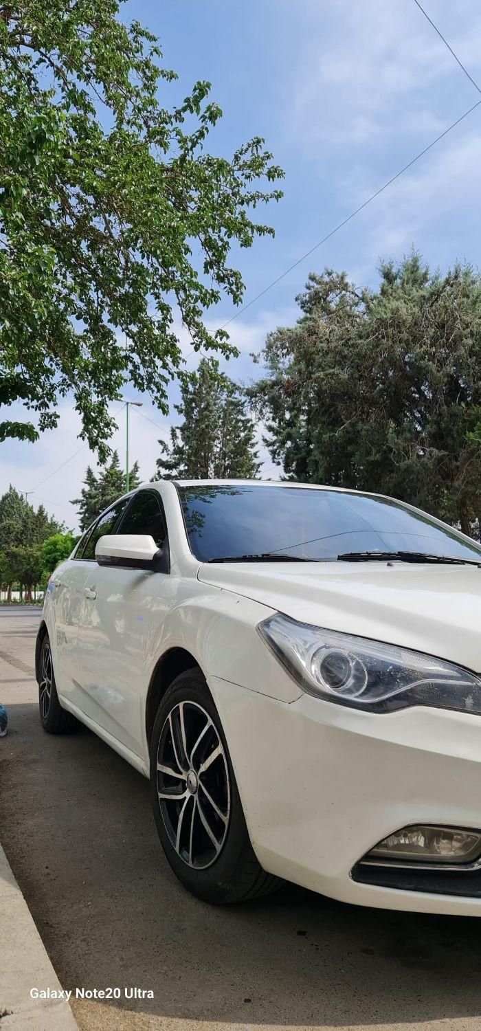 خودرو بسترن، B50 آگهی ann_18421593