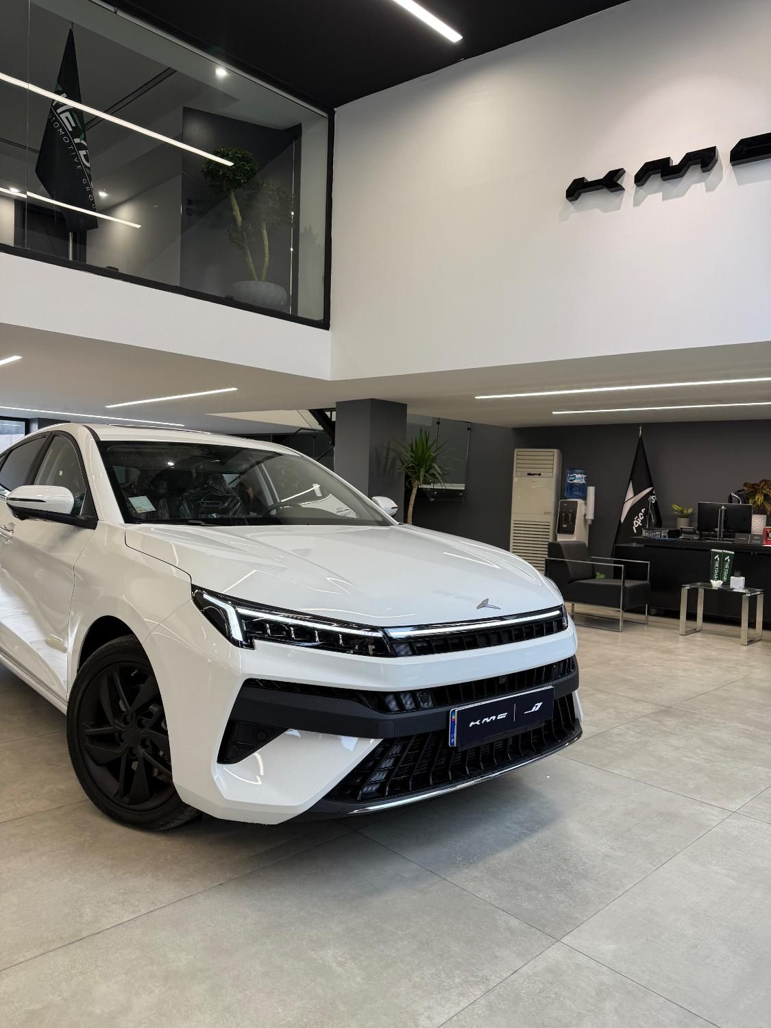 کی ام سی J7 اتوماتیک - 2025