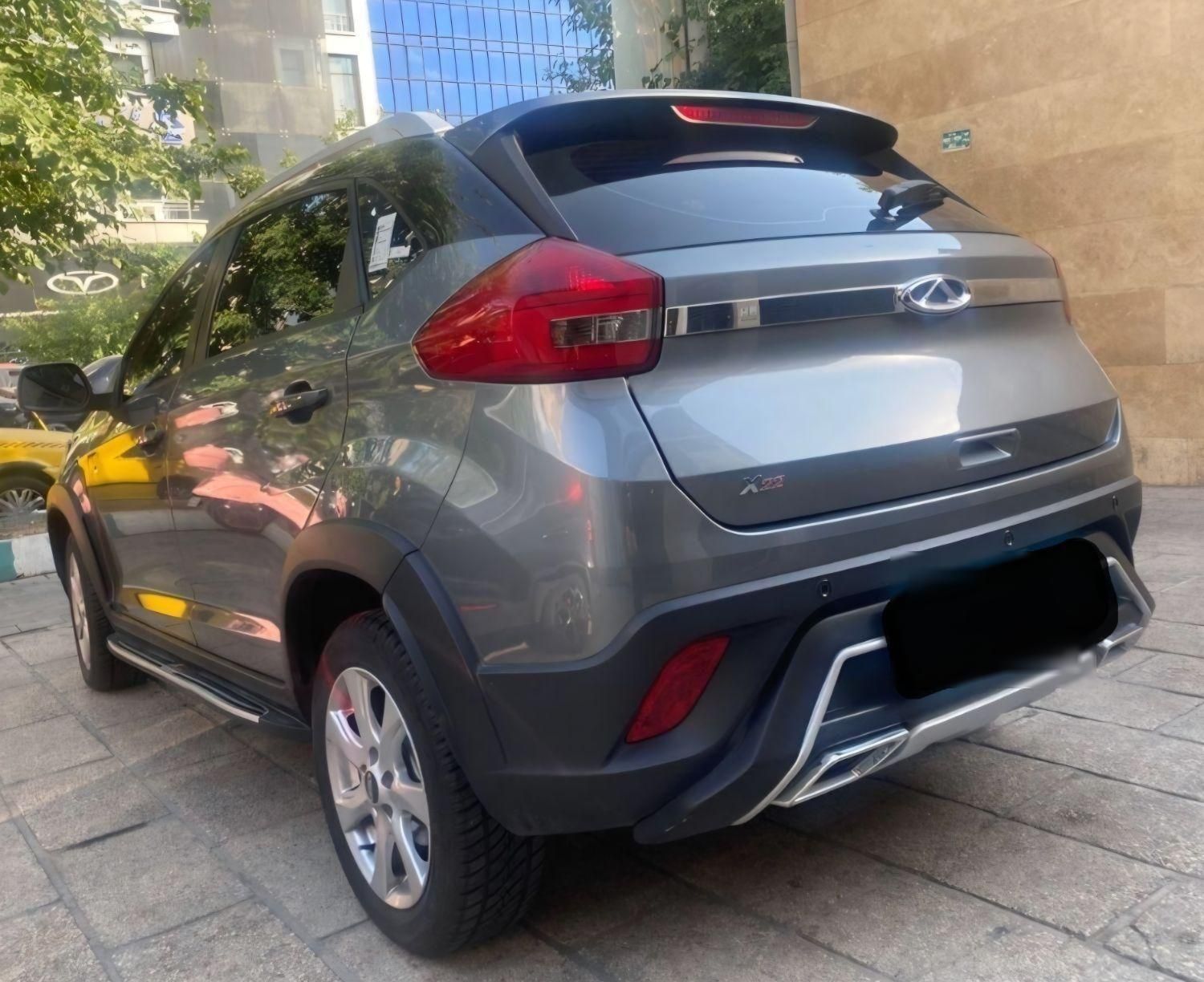 ام وی ام X22 دنده ای اسپرت لاکچری - 2023