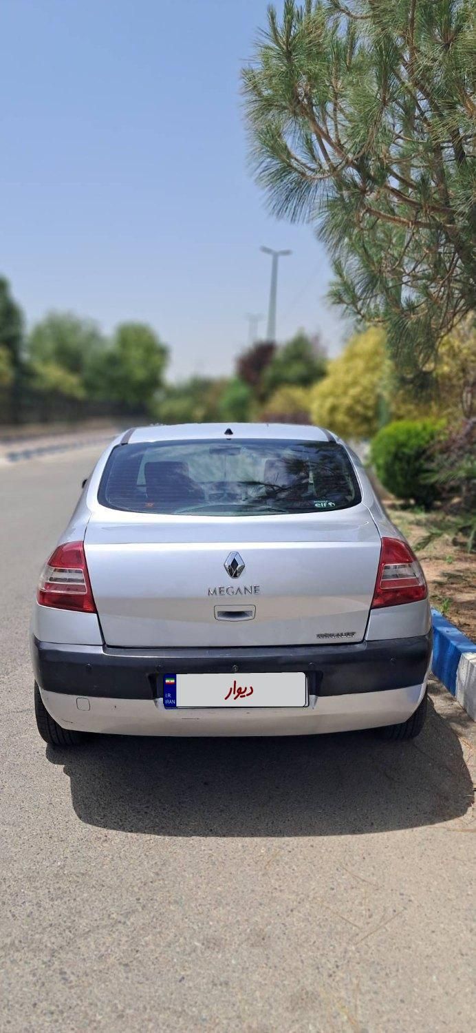 رنو مگان پارس خودرو 1600 E1 - 2011
