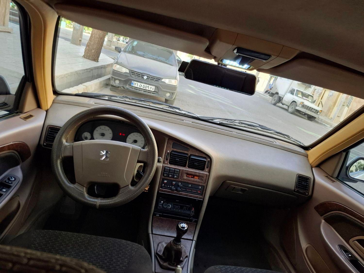 پژو پارس سال - 1392