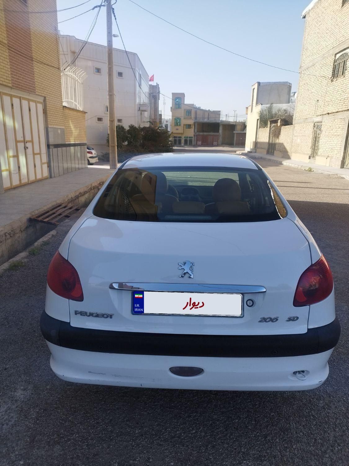 پژو ۲۰۶ صندوق دار v8 - 1395