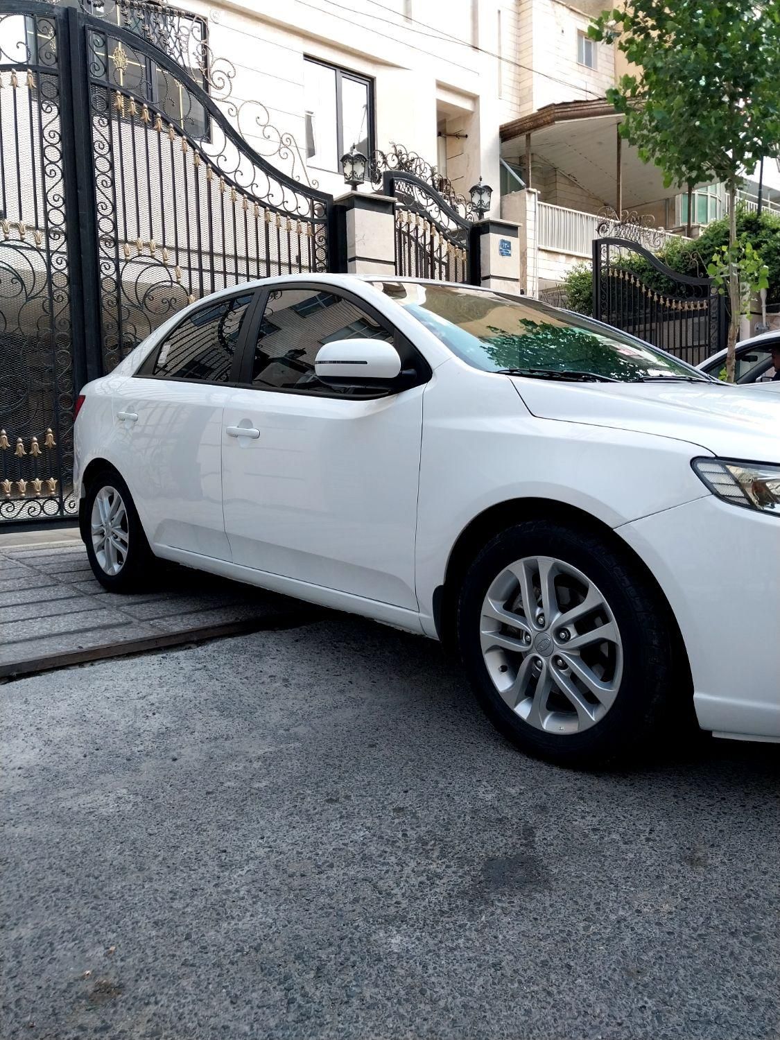 کیا سراتو مونتاژ 1600دنده ای - 2014