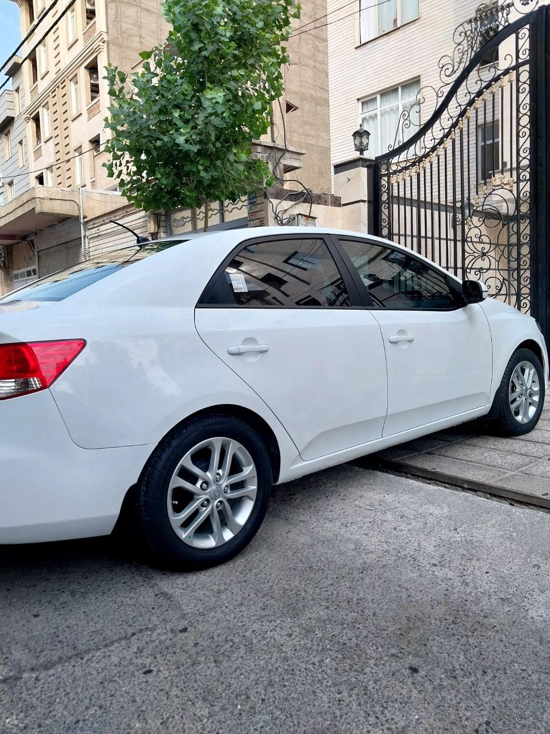 کیا سراتو مونتاژ 1600دنده ای - 2014