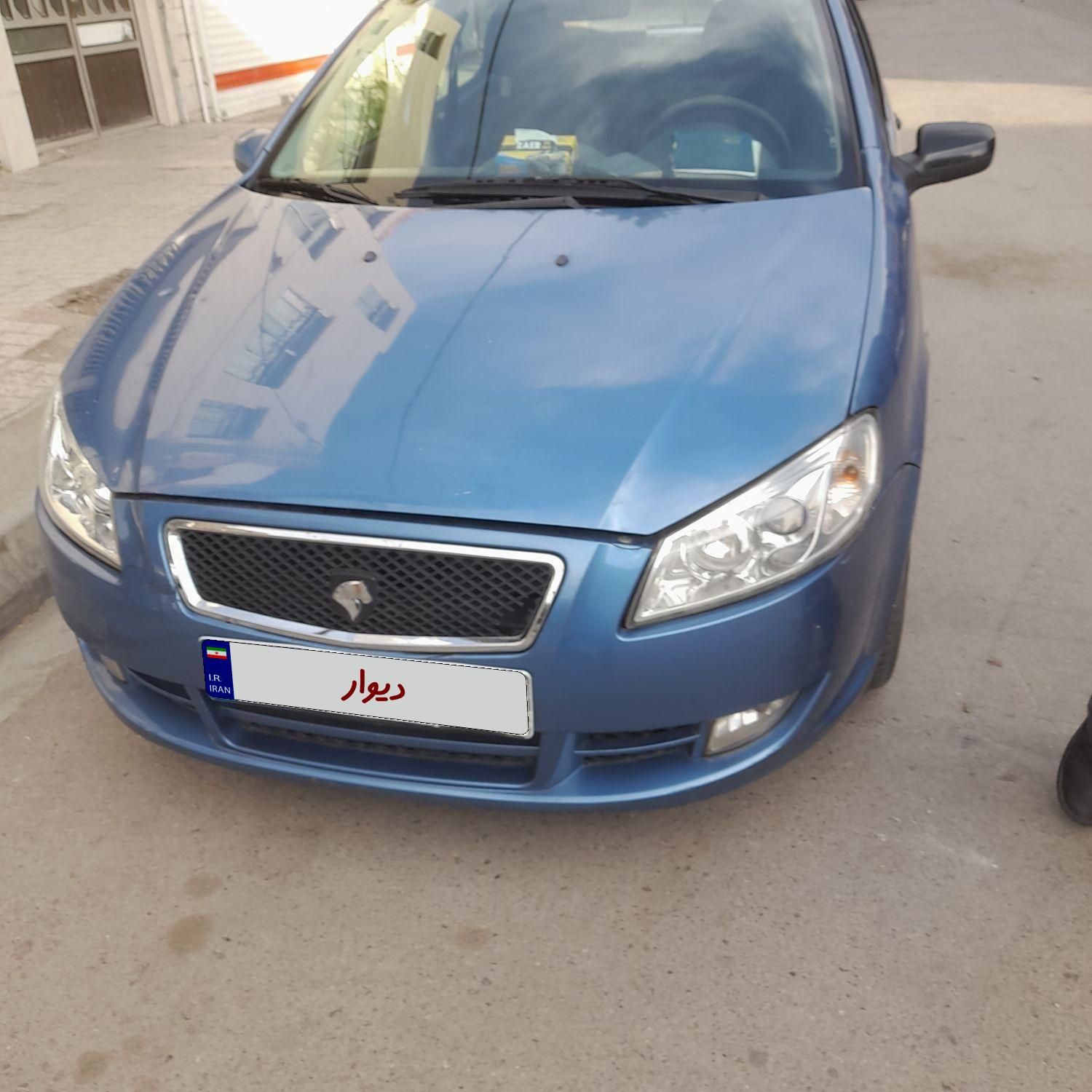 خودرو رانا، LX آگهی ann_18422577