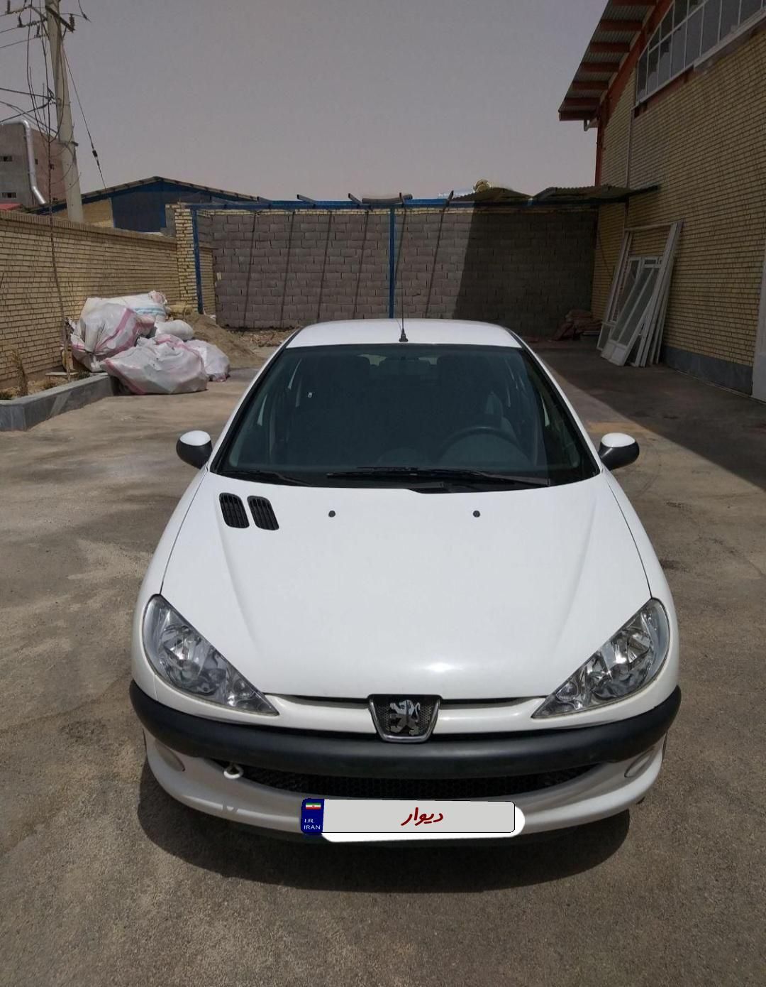 پژو ۲۰۶ صندوق دار v8 - 1394