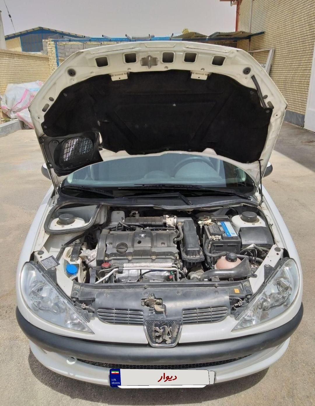 پژو ۲۰۶ صندوق دار v8 - 1394