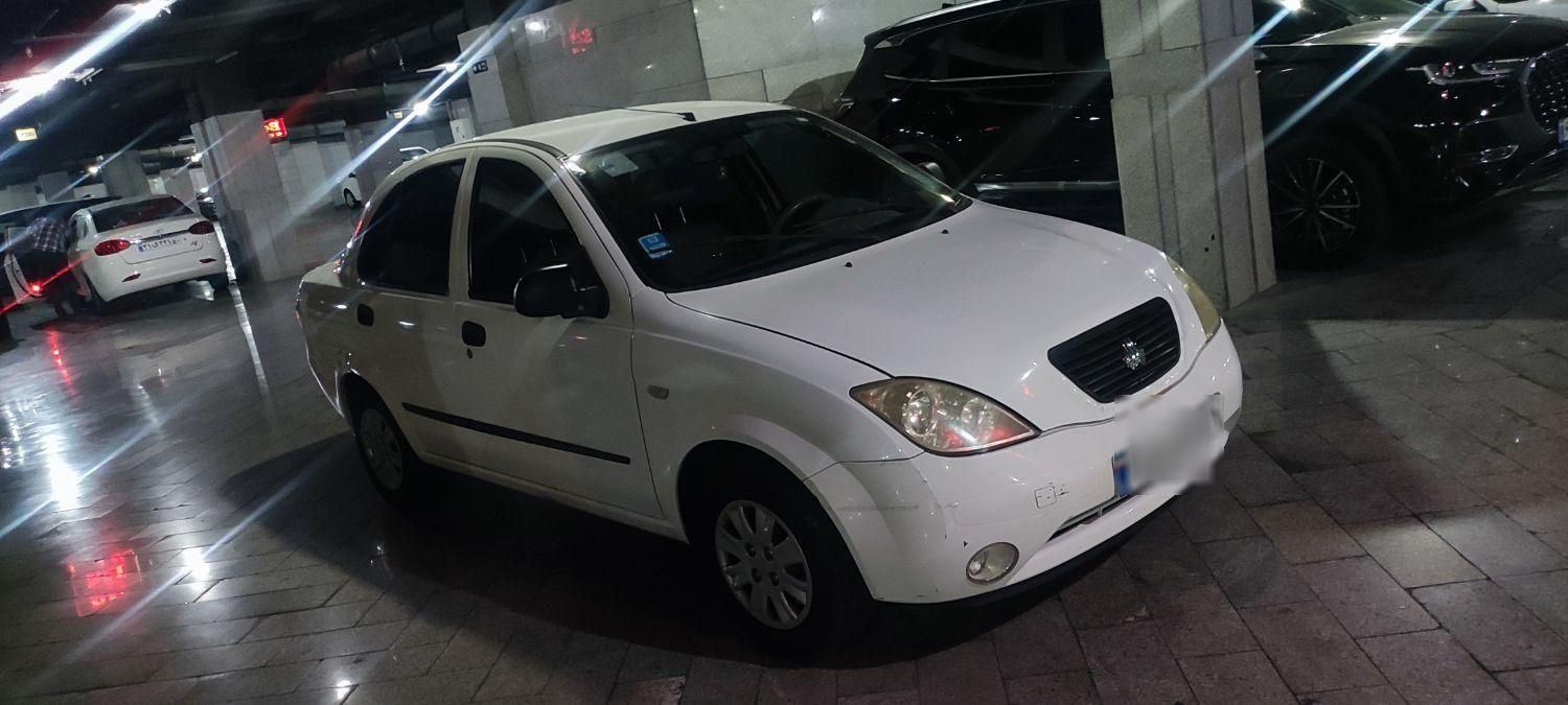 تیبا صندوق دار SX - 1395