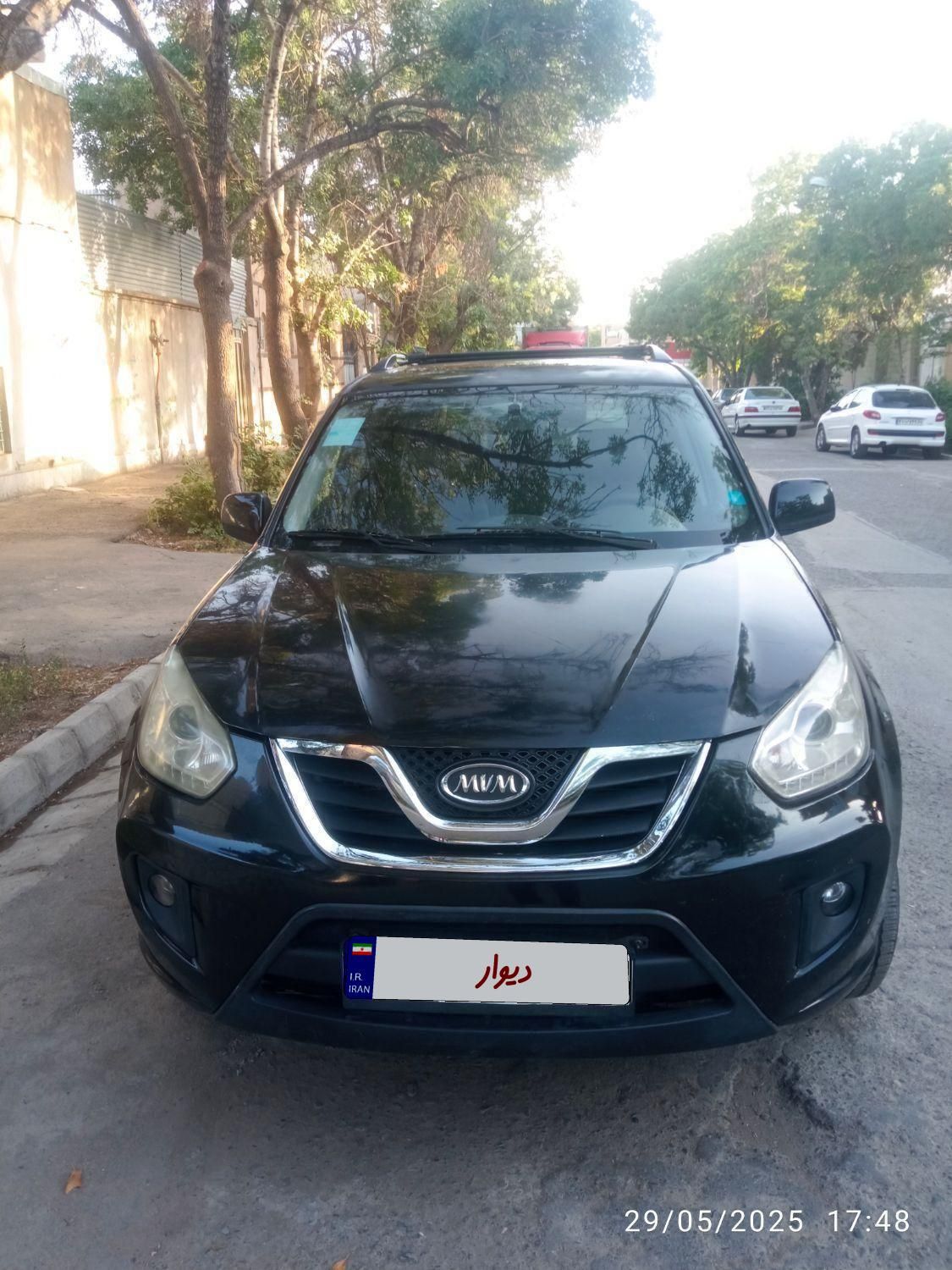 خودرو ام وی ام، X33 آگهی ann_18422938