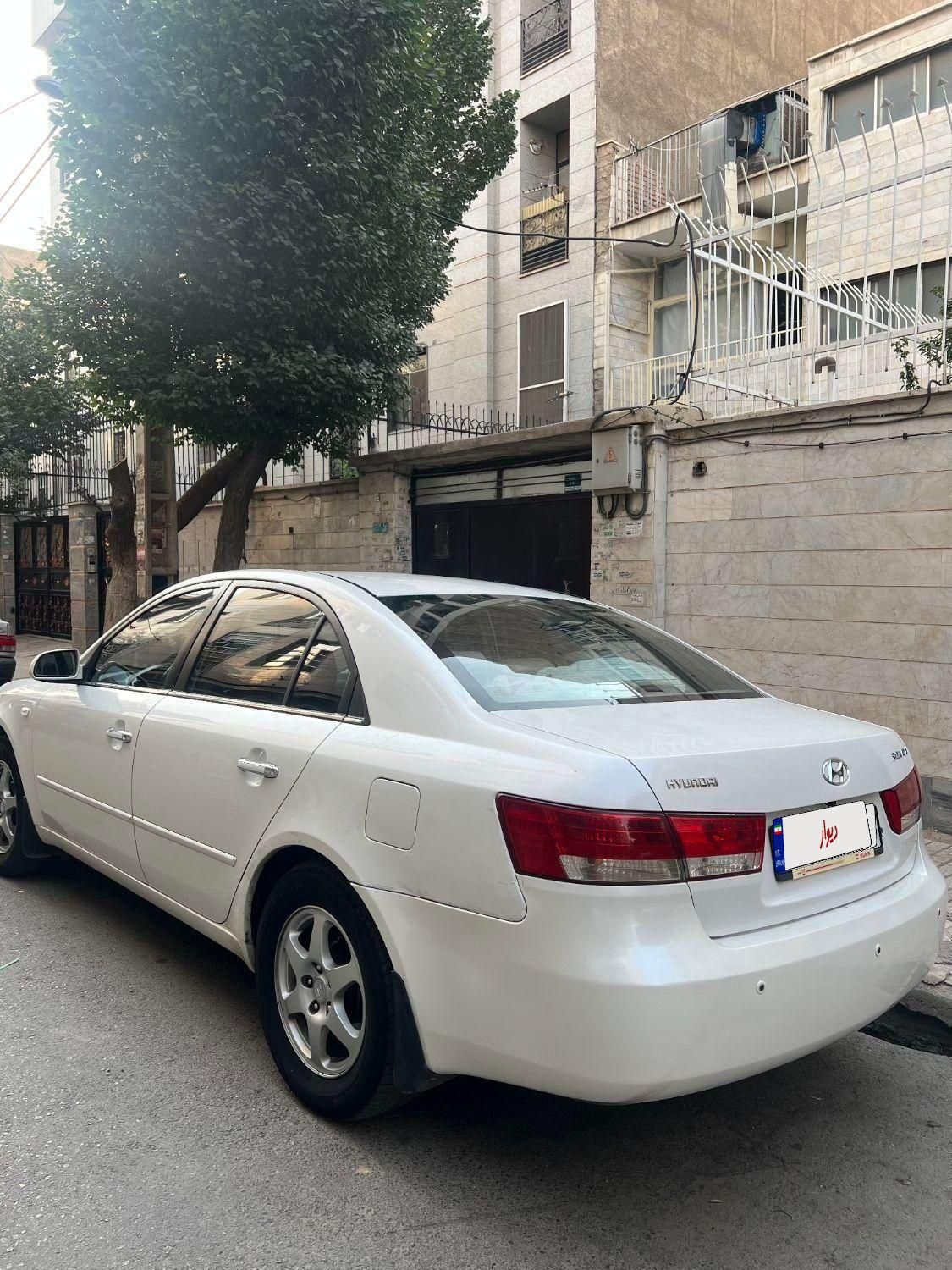 هیوندای سوناتا دنده‌ای NF 2400 - 2008