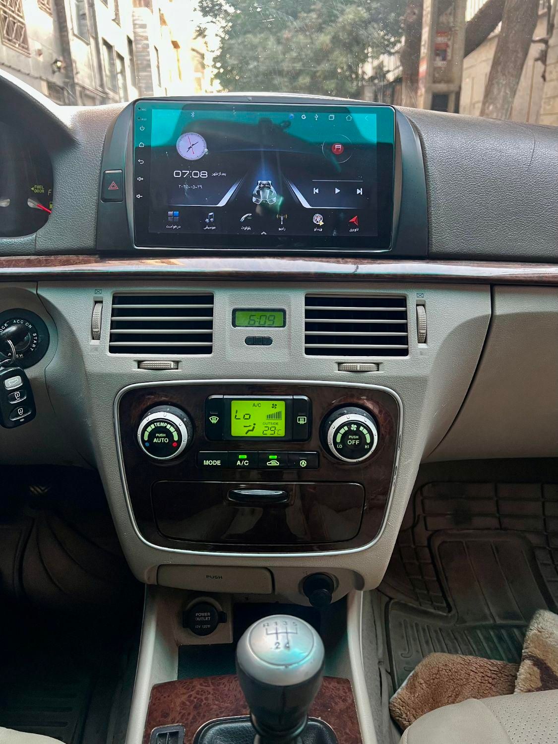 هیوندای سوناتا دنده‌ای NF 2400 - 2008