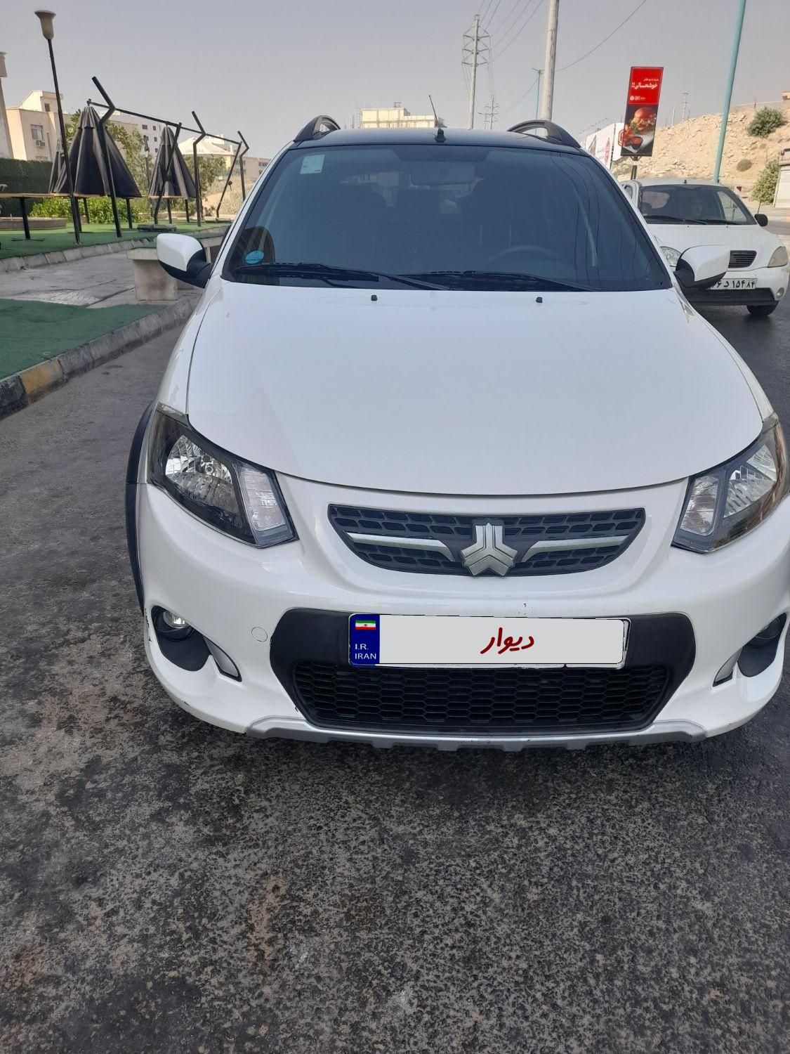 کوییک R دنده‌ای - 1402