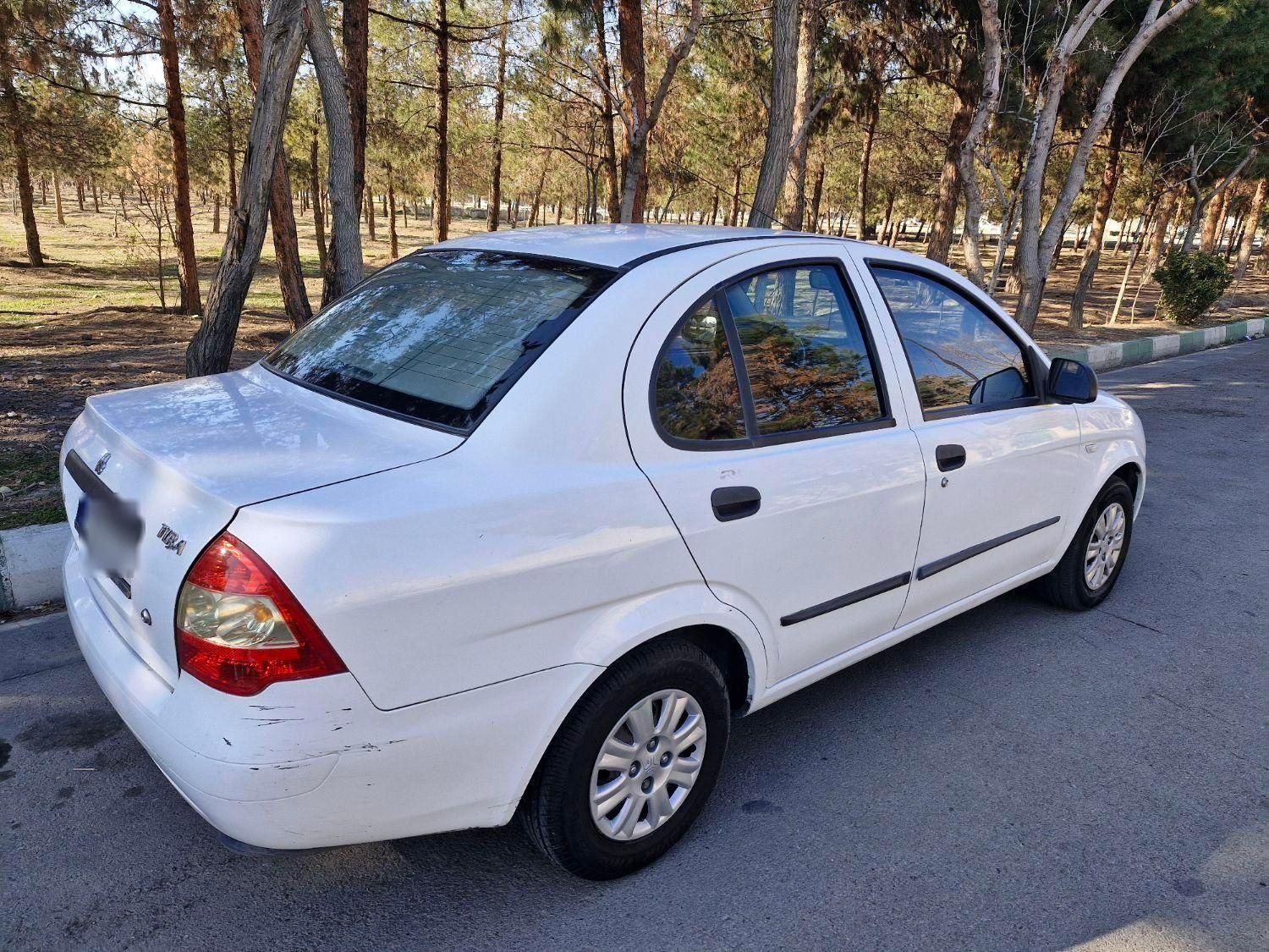 تیبا صندوق دار SX - 1398