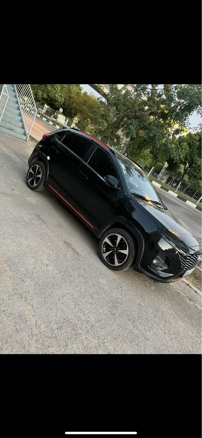 خودرو ام وی ام، X33 آگهی ann_18423429