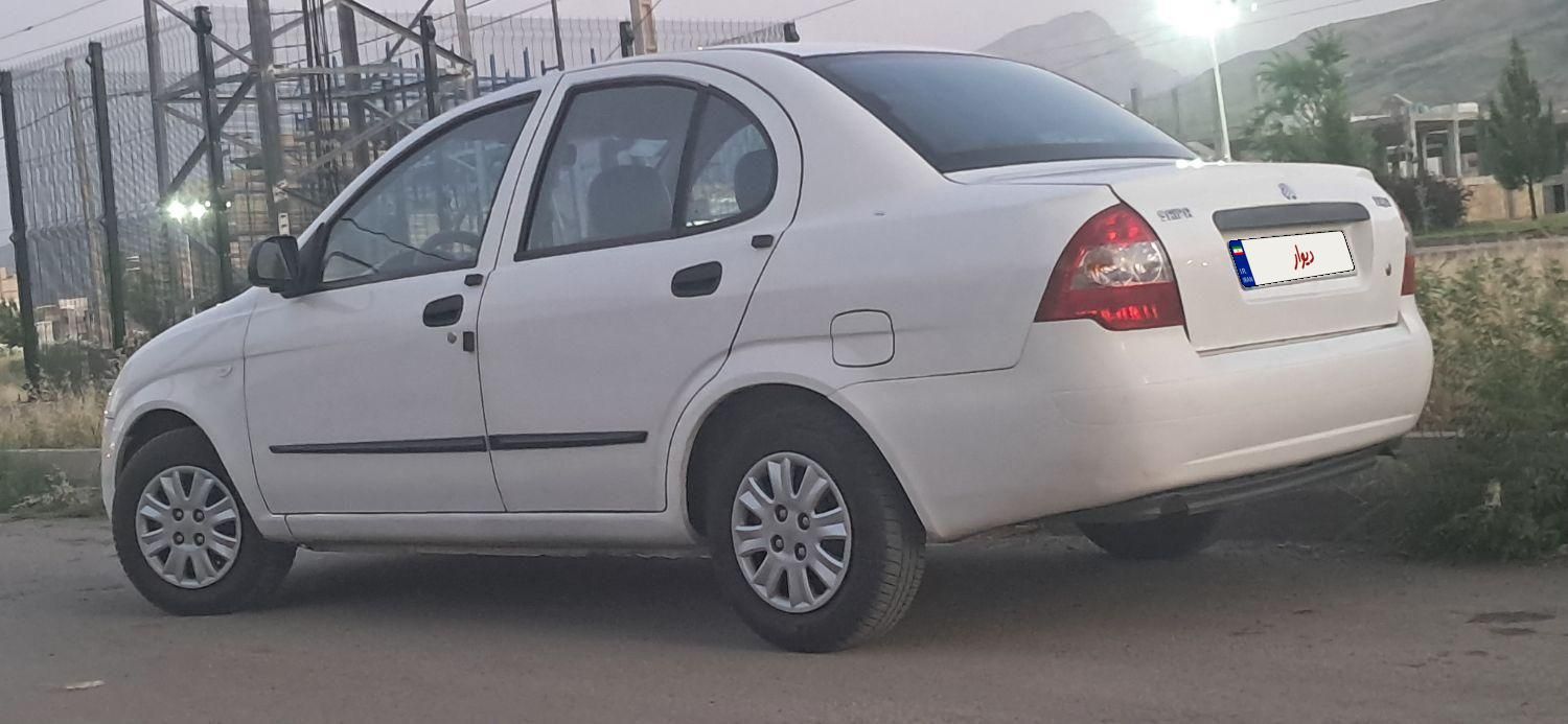 تیبا صندوق دار SX - 1396