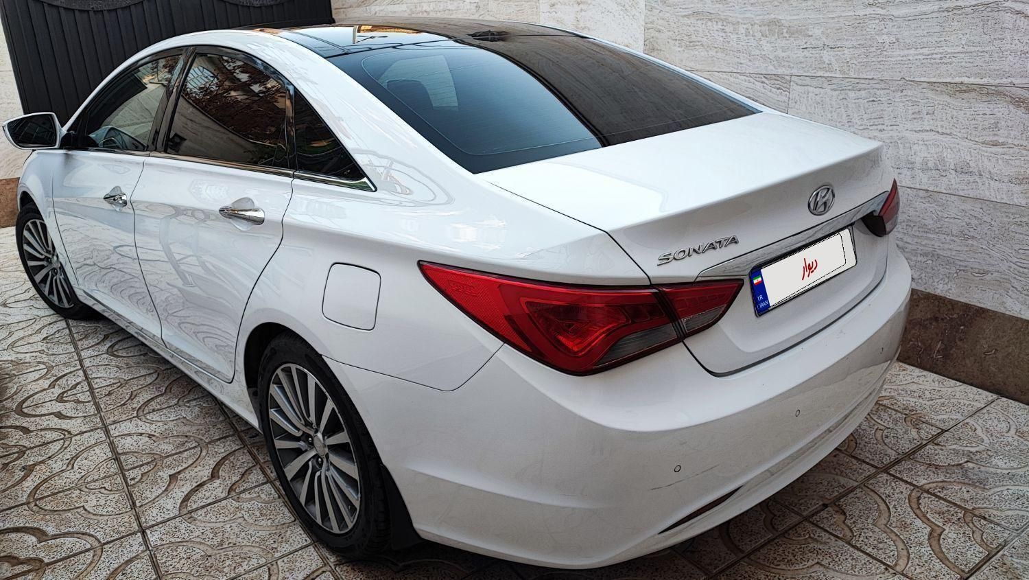 هیوندای سوناتا فول YF - 2014