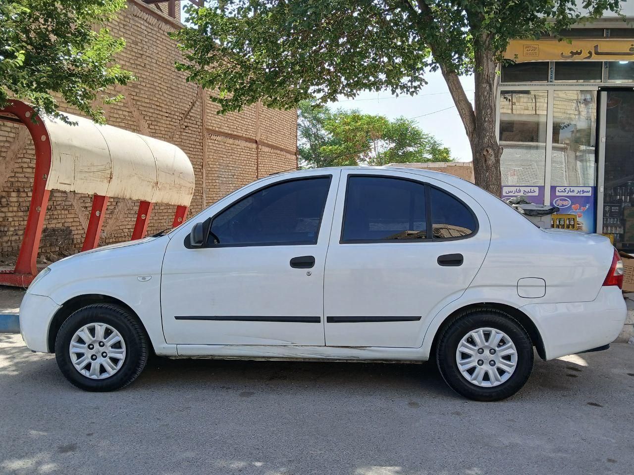 تیبا صندوق دار SX - 1399