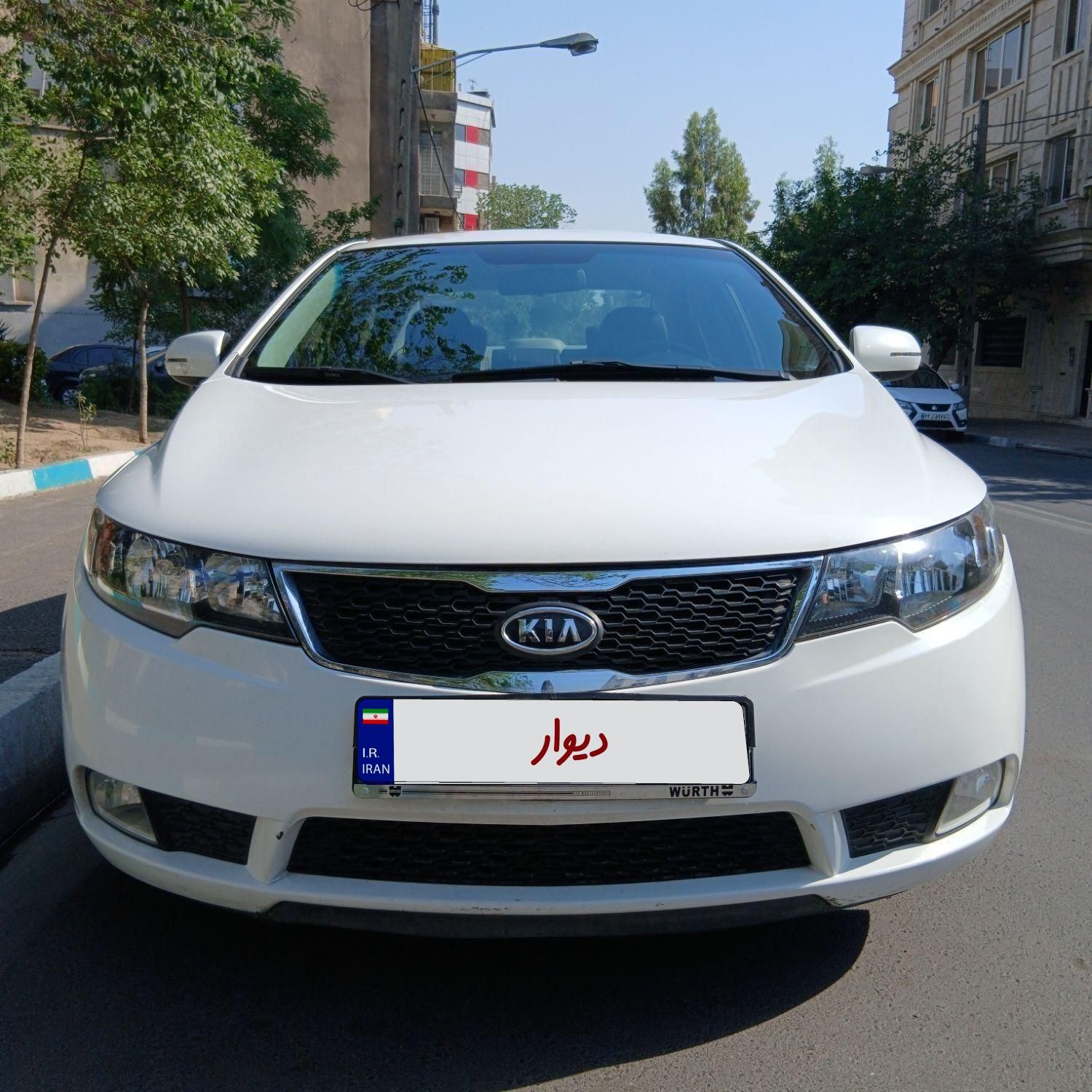 خودرو کیا، سراتو مونتاژ آگهی ann_18423991