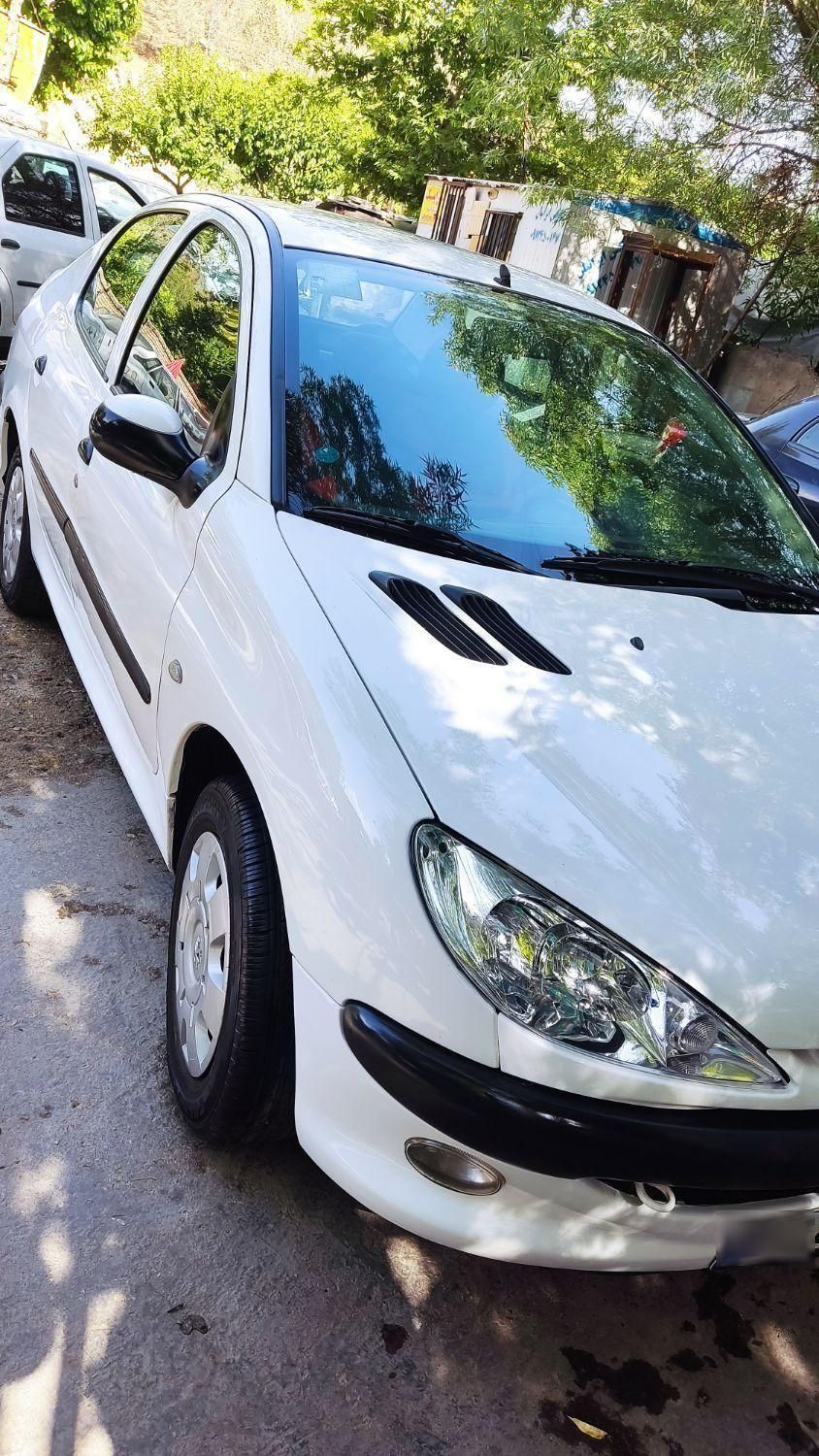 پژو ۲۰۶ صندوق دار v8 - 1396
