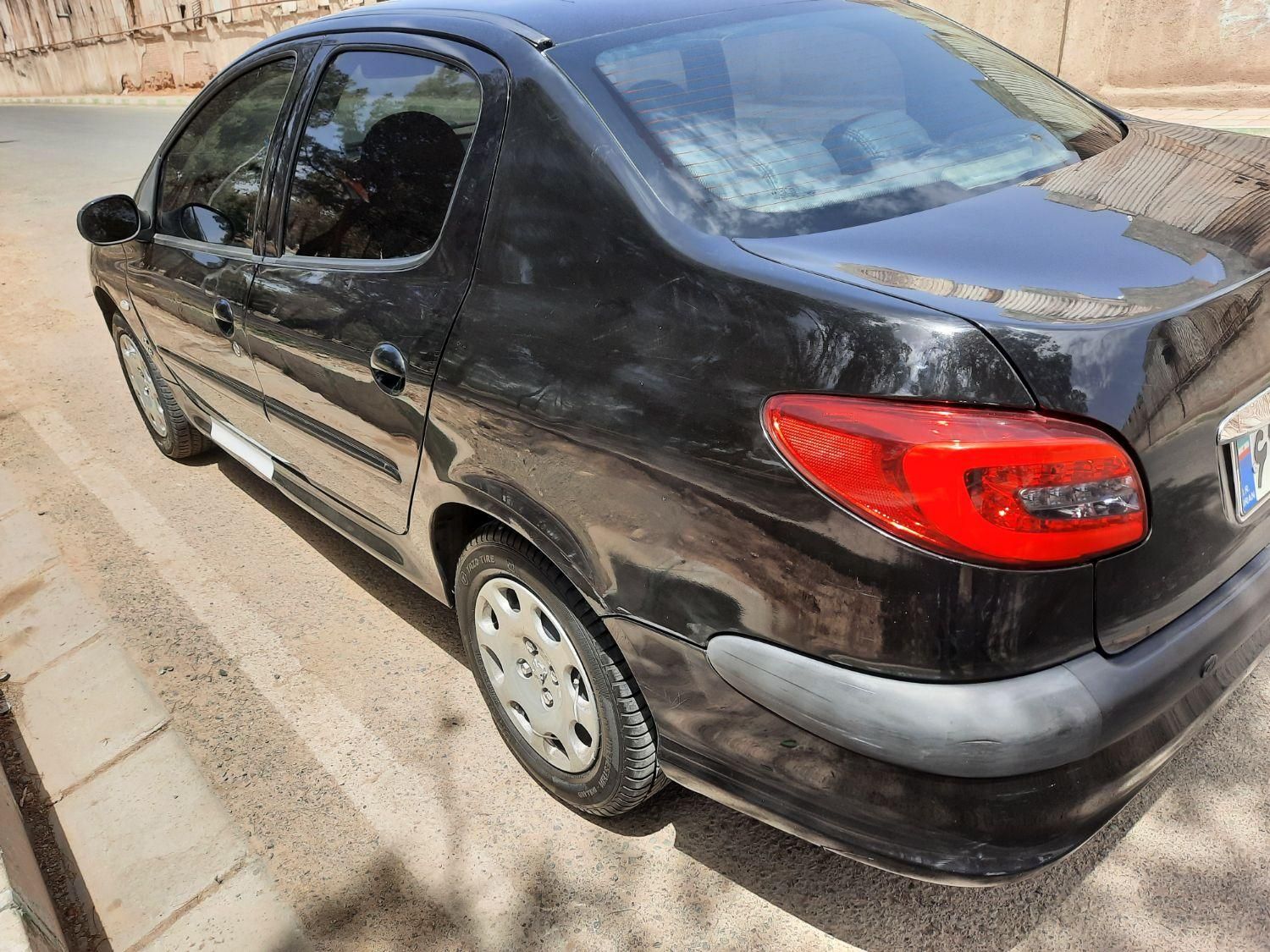 پژو ۲۰۶ صندوق دار v8 - 1396
