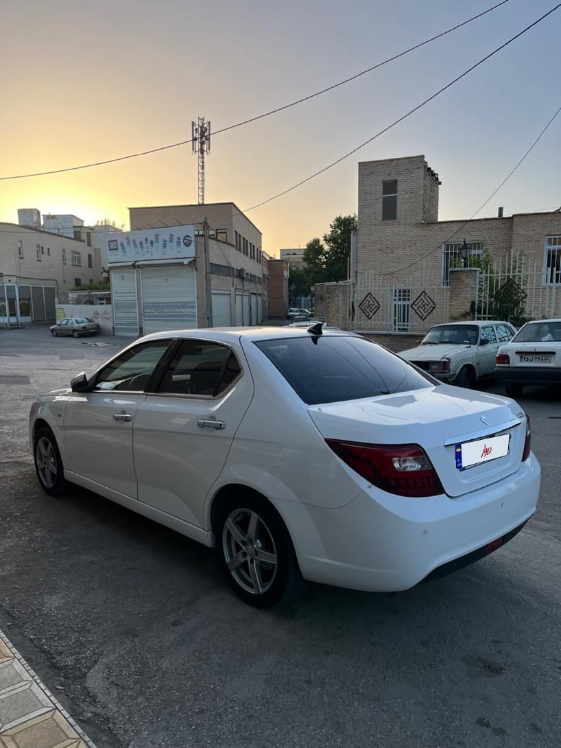 دنا پلاس توربو اتوماتیک - 1402