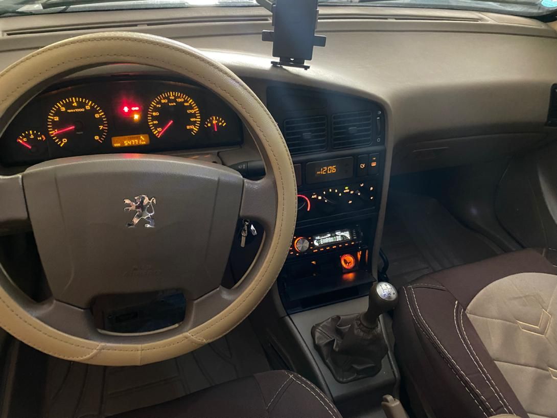 پژو 405 SLX بنزینی TU5 - 1390