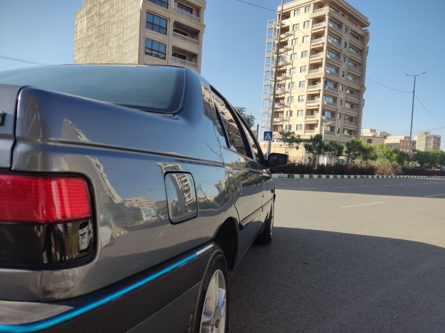 پژو 405 GLX - دوگانه سوز - 1395