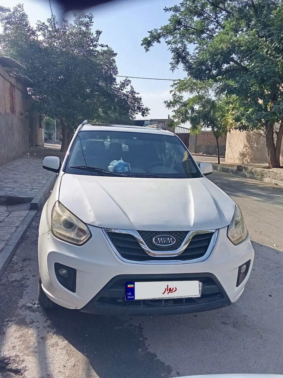 خودرو ام وی ام، X33 آگهی ann_18425490