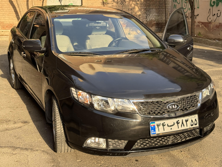 خودرو کیا، سراتو مونتاژ آگهی ann_18425694