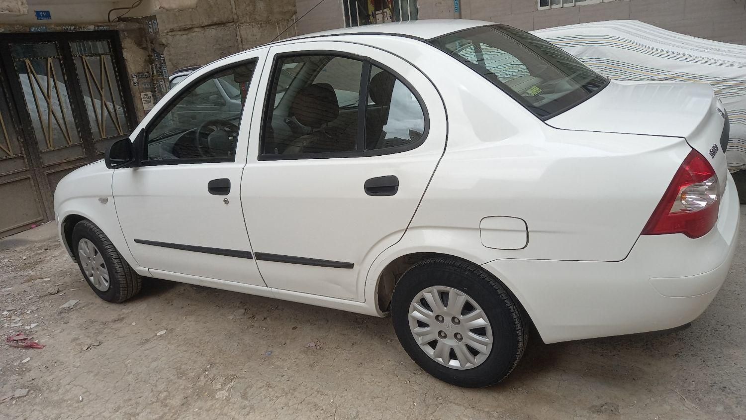 تیبا صندوق دار SX - 1396