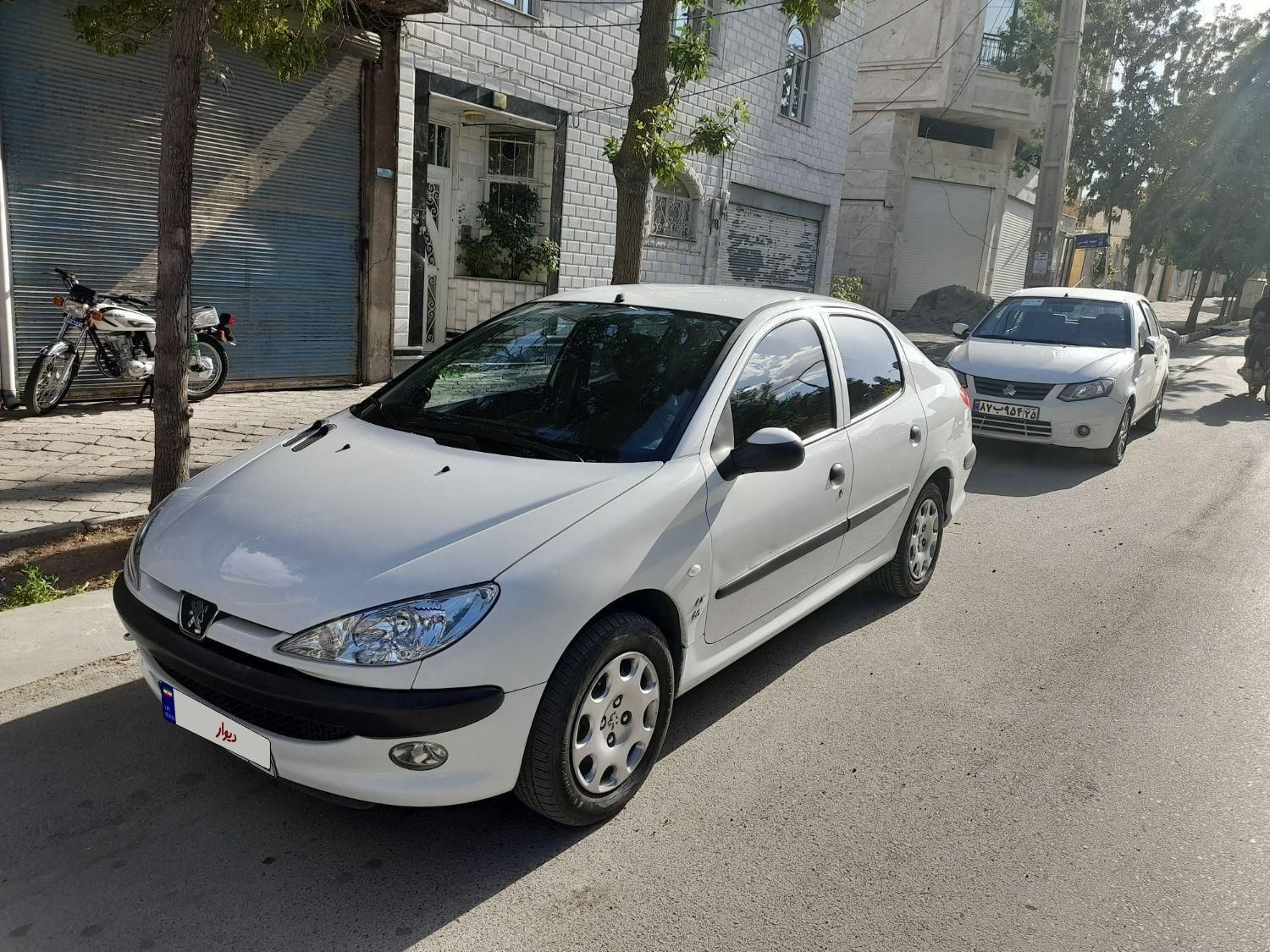 پژو ۲۰۶ صندوق دار v8 - 1398