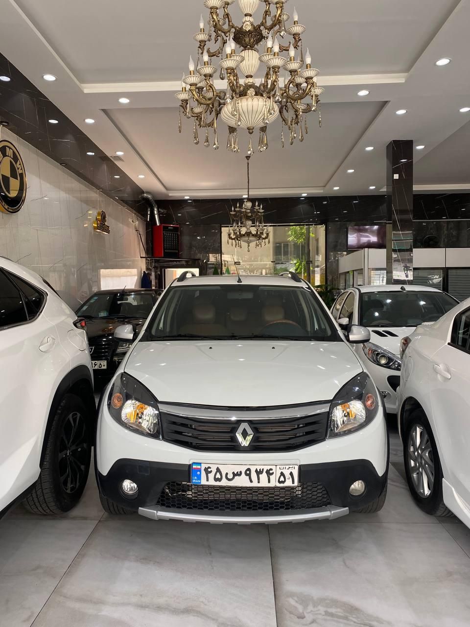 خودرو رنو، ساندرو آگهی ann_18426641