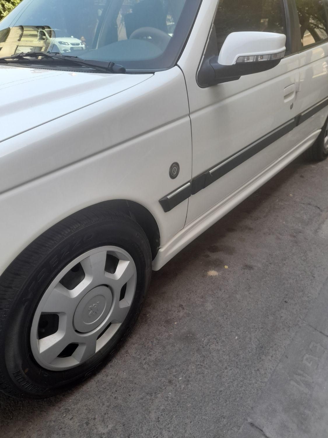 پژو پارس سال - 1401