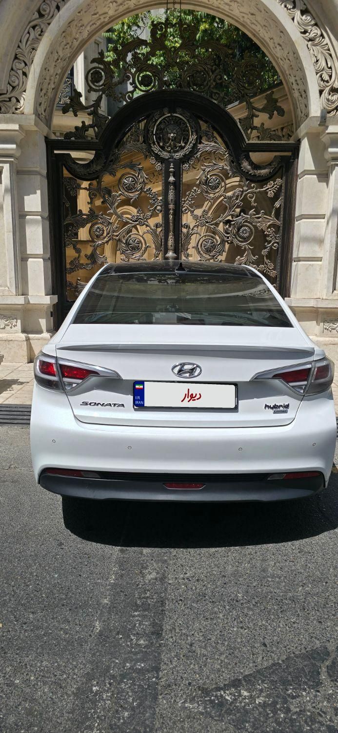 هیوندای سوناتا هیبرید GLS PLUS - 2017