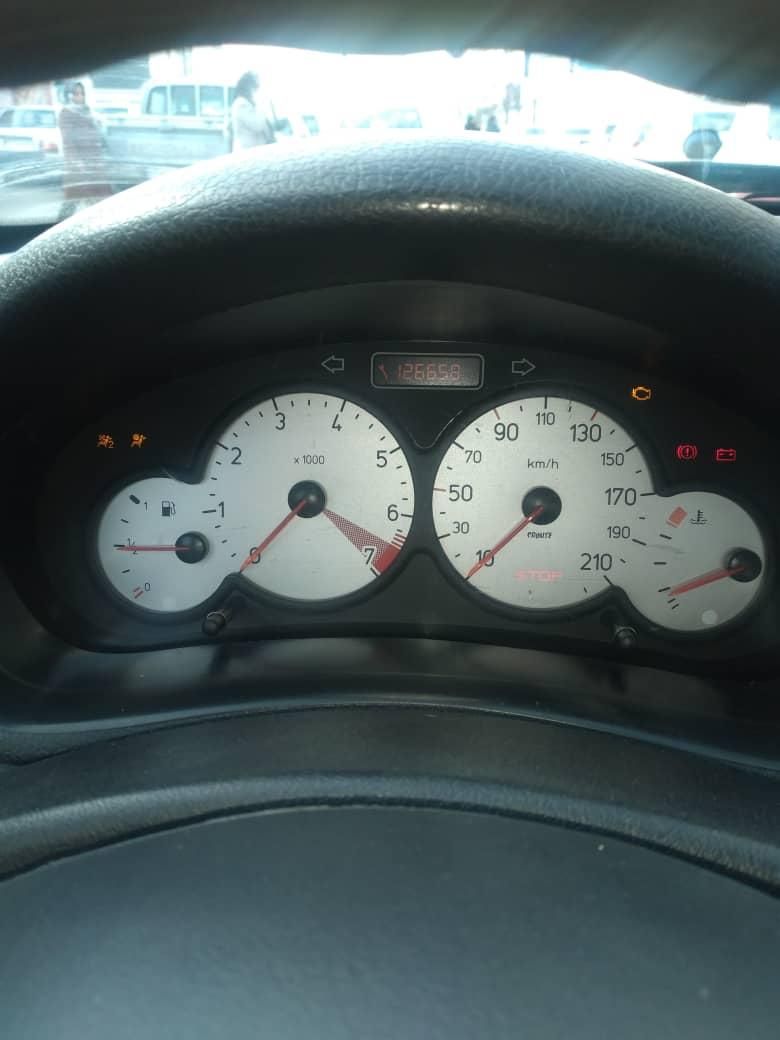 پژو ۲۰۶ صندوق دار v8 - 1398