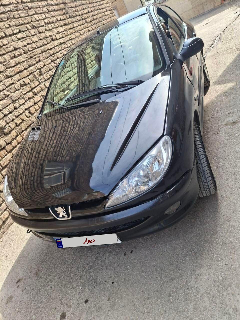 پژو ۲۰۶ صندوق دار v8 - 1393
