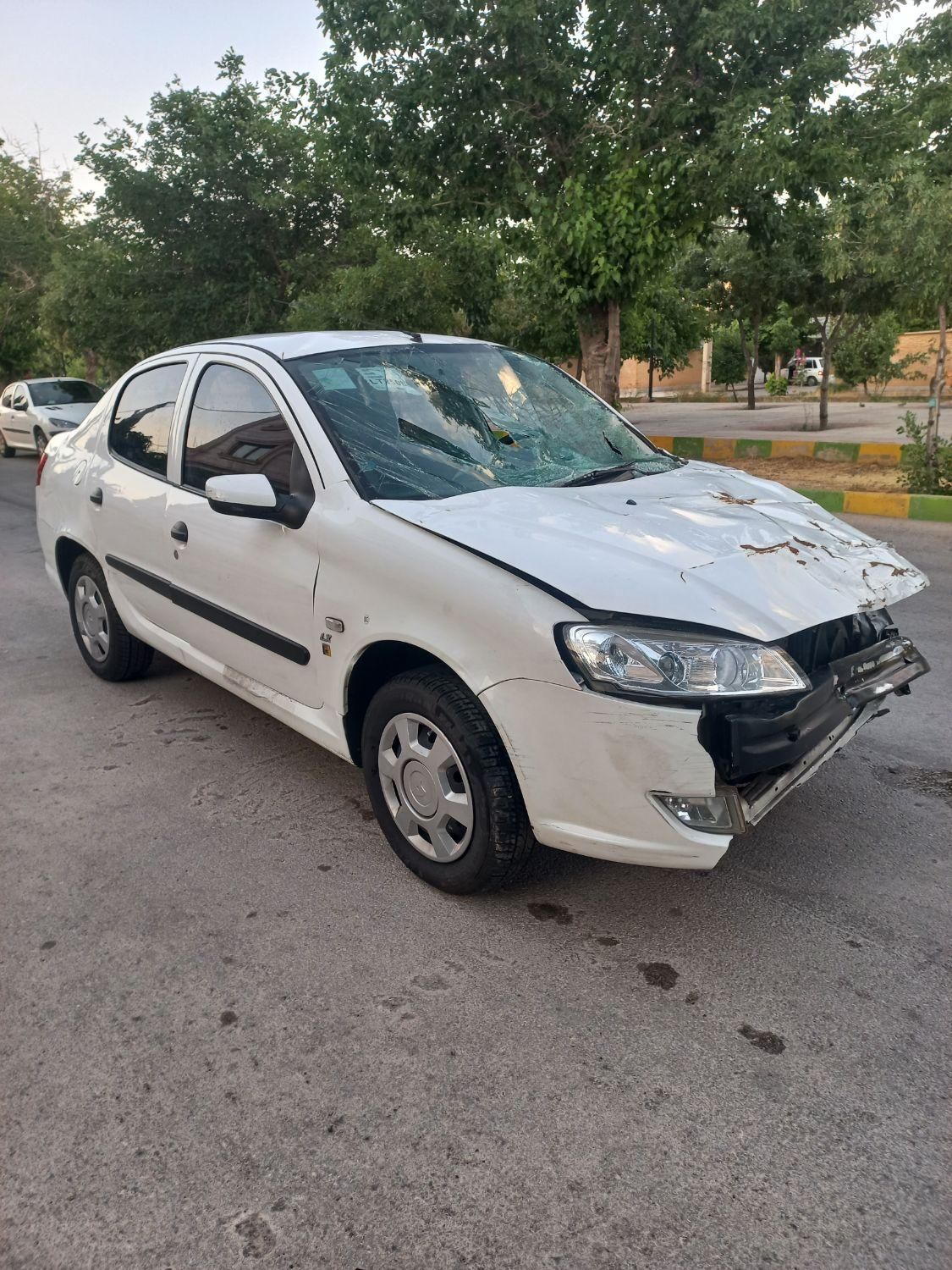 خودرو رانا، LX آگهی ann_18427084