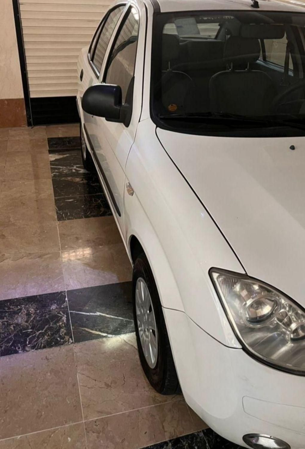 تیبا صندوق دار SX - 1400