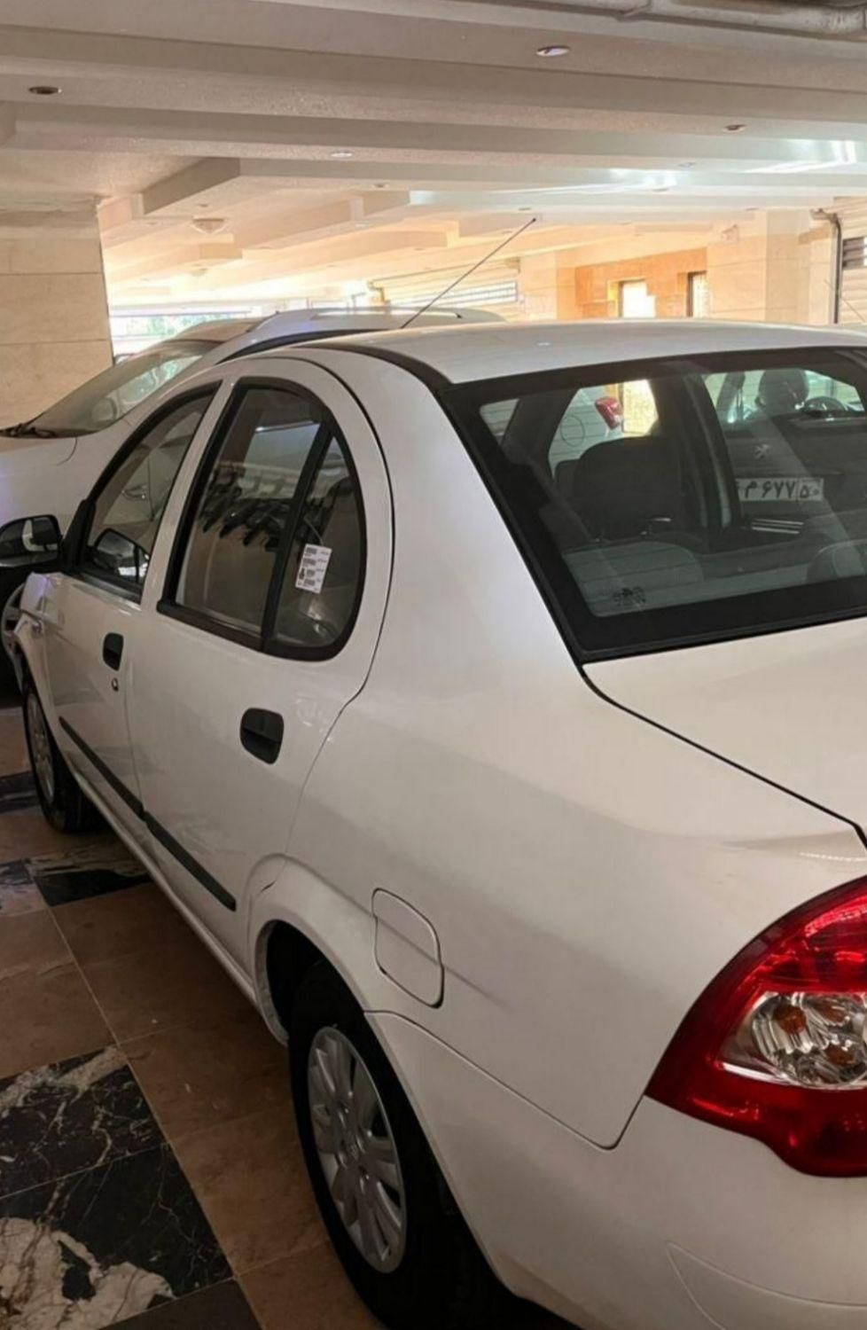 تیبا صندوق دار SX - 1400