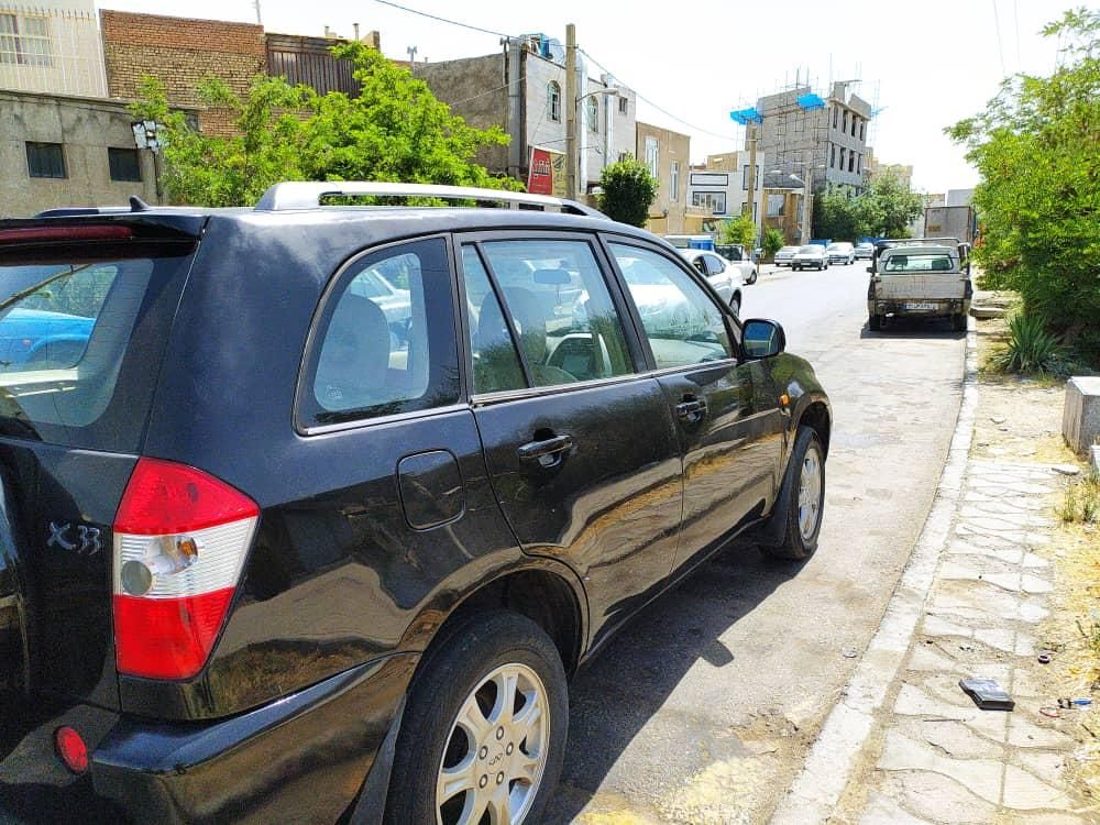 ام وی ام X33 دنده‌ای ساده - 2012