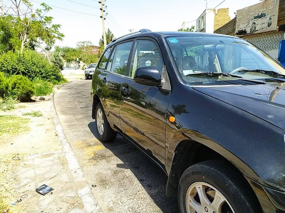 ام وی ام X33 دنده‌ای ساده - 2012