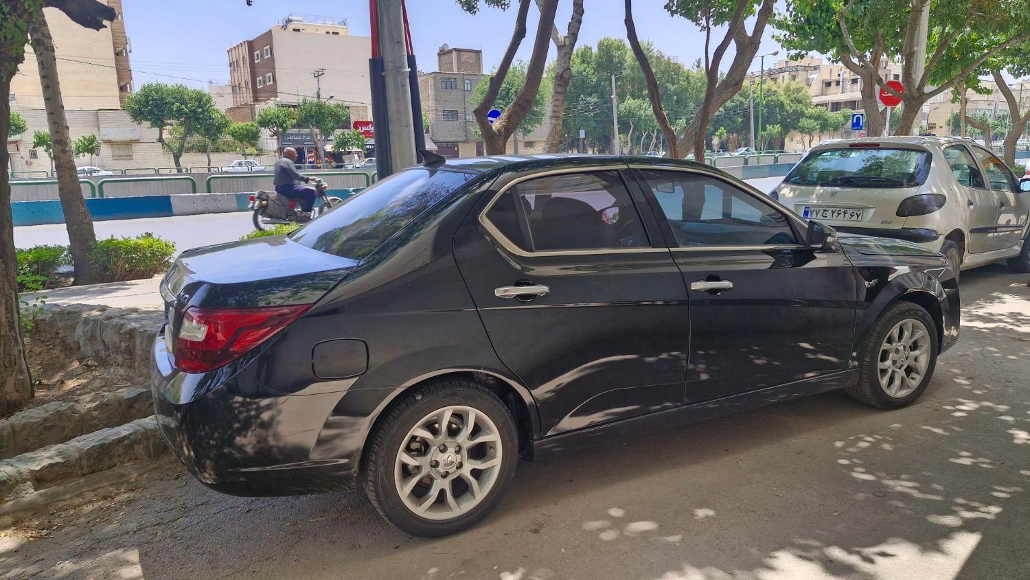 دنا پلاس توربو 6 دنده - 1401
