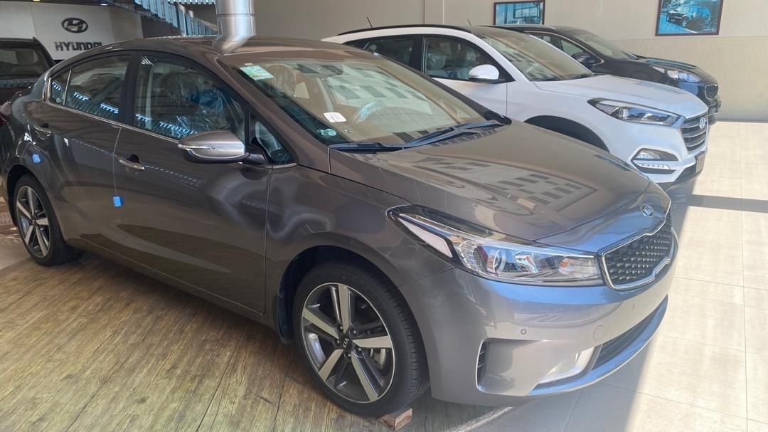 کیا سراتو 2.0 لیتر اتوماتیک GT لاین - 2018