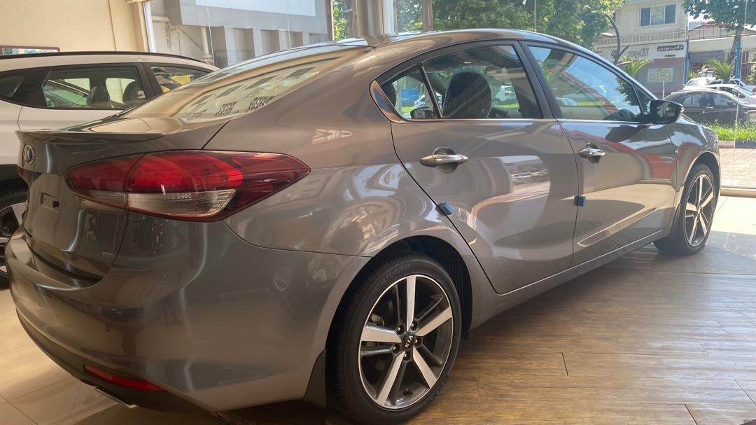 کیا سراتو 2.0 لیتر اتوماتیک GT لاین - 2018