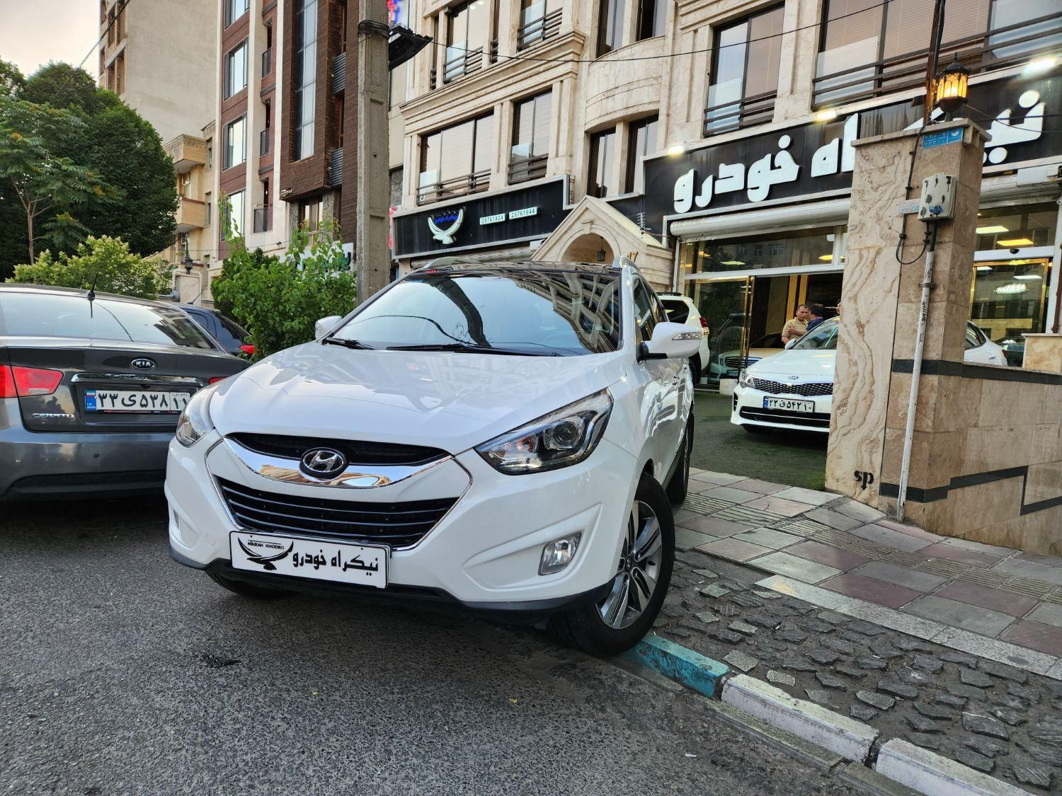 هیوندای توسان 2.4 لیتر - 2014