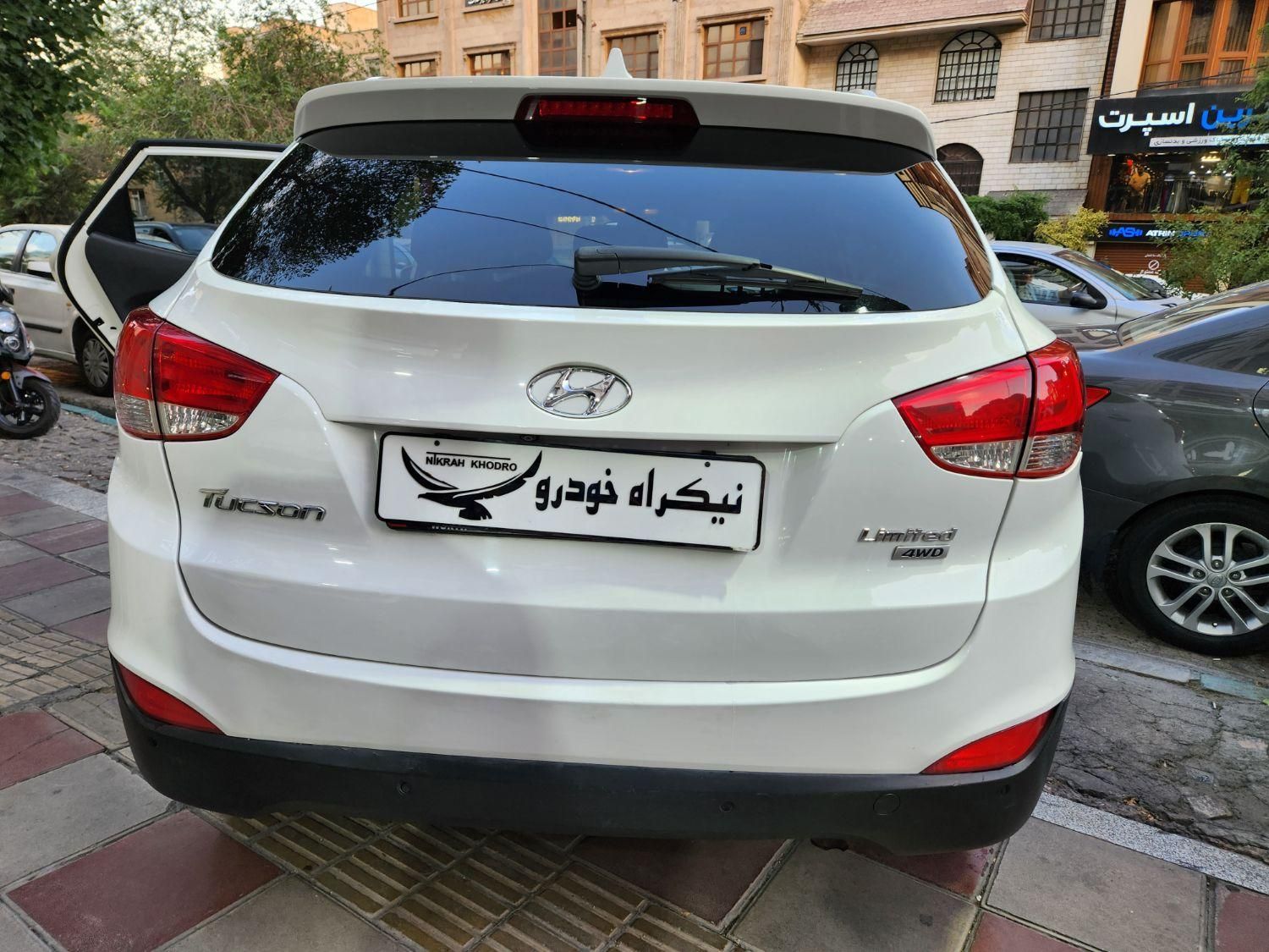 هیوندای توسان 2.4 لیتر - 2014