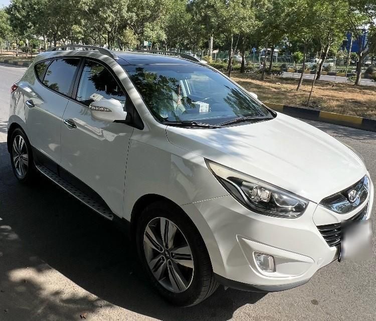هیوندای توسان 2.4 لیتر - 2015