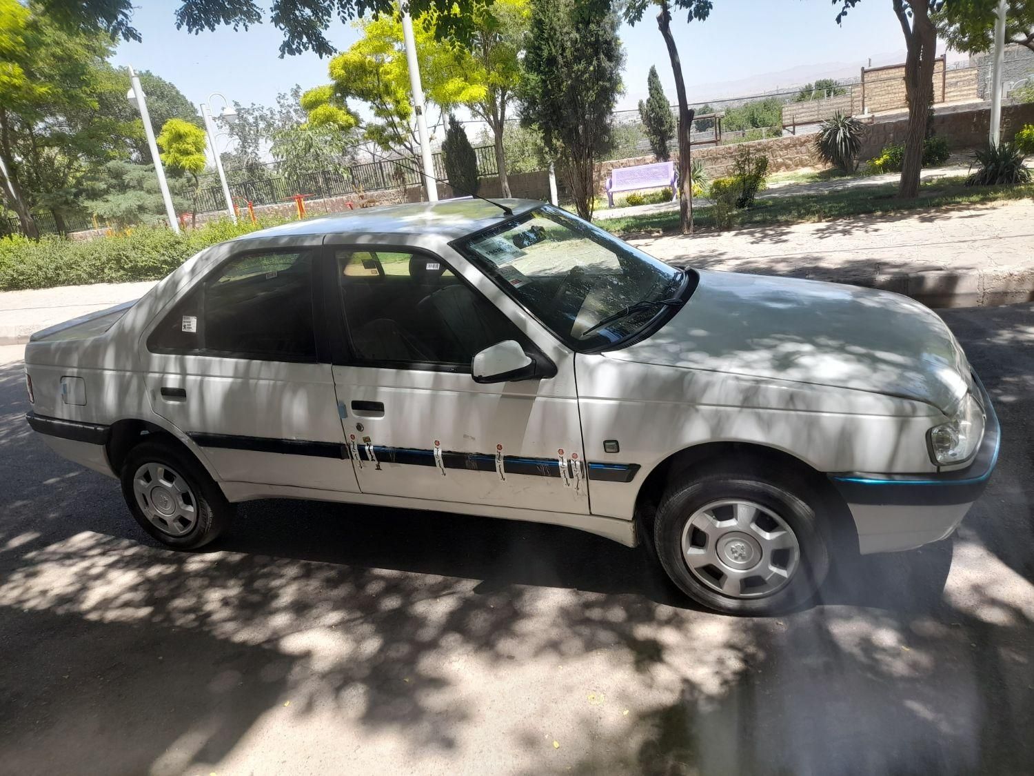 پژو 405 SLX بنزینی  XU7 - 1390