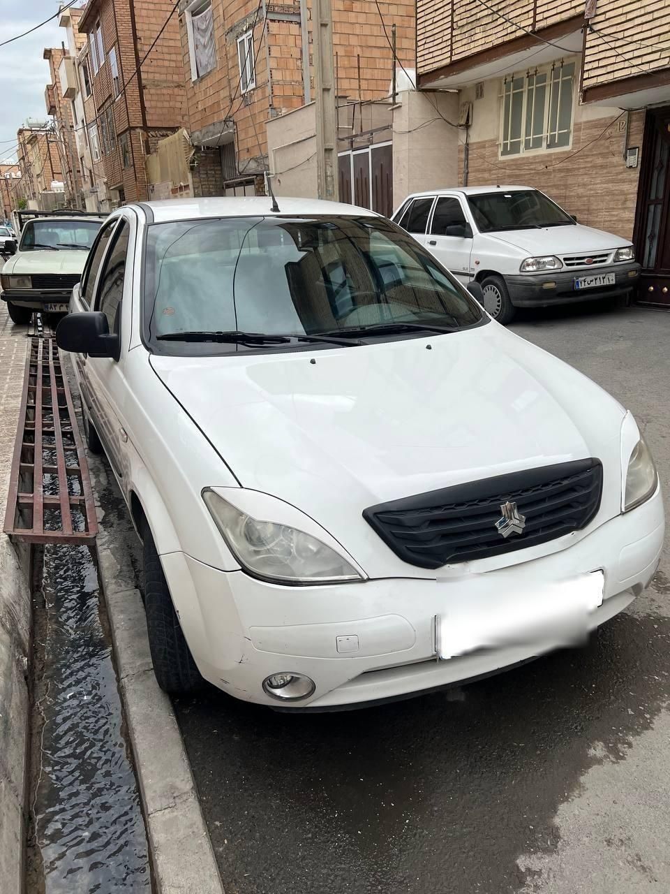 تیبا صندوق دار SX - 1399