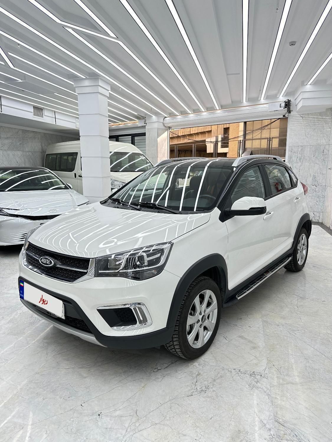 ام وی ام X22 دنده ای اسپرت لاکچری - 2023